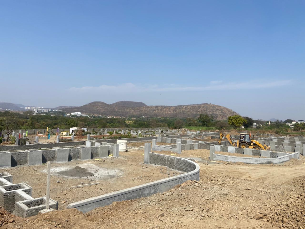 site-and-floor-img